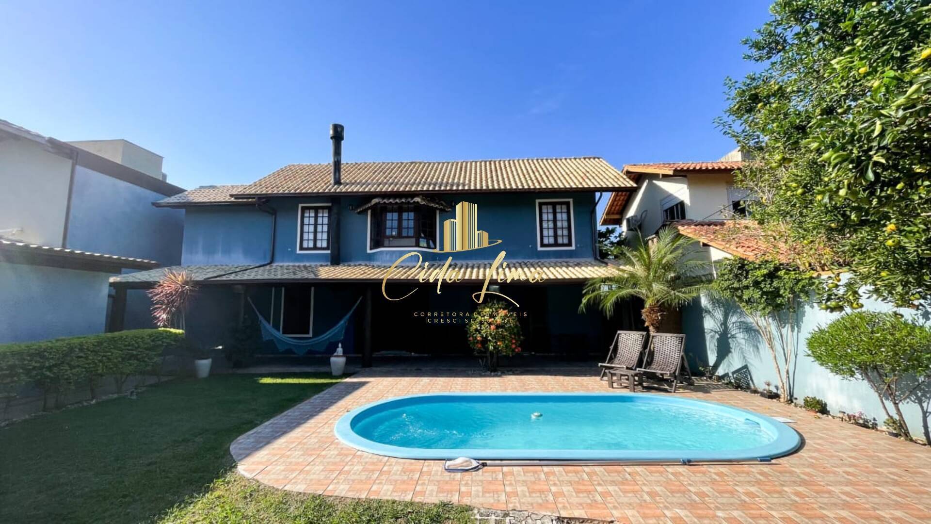 Casa, 3 quartos, 228 m² - Foto 2