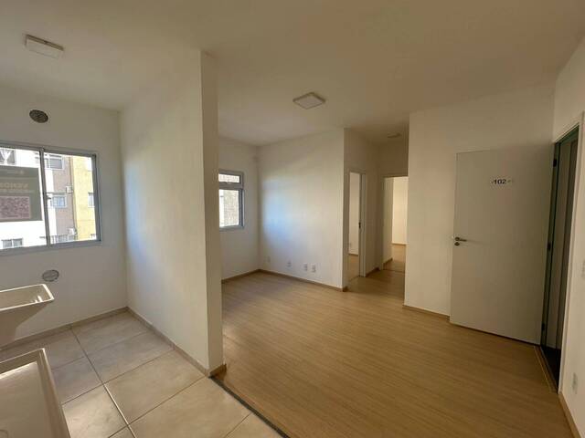 #207 - Apartamento para Venda em Palhoça - SC