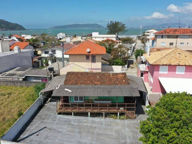 Venda em enseada de brito - Florianópolis