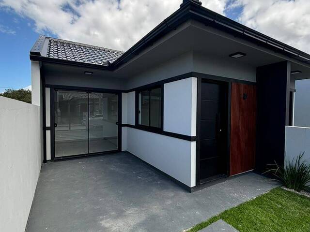 #242 - Casa para Venda em São José - SC - 3