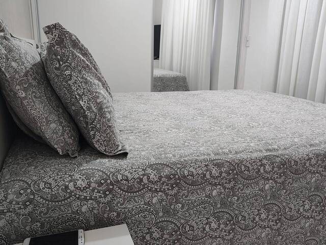 #243 - Apartamento para Venda em Palhoça - SC - 2